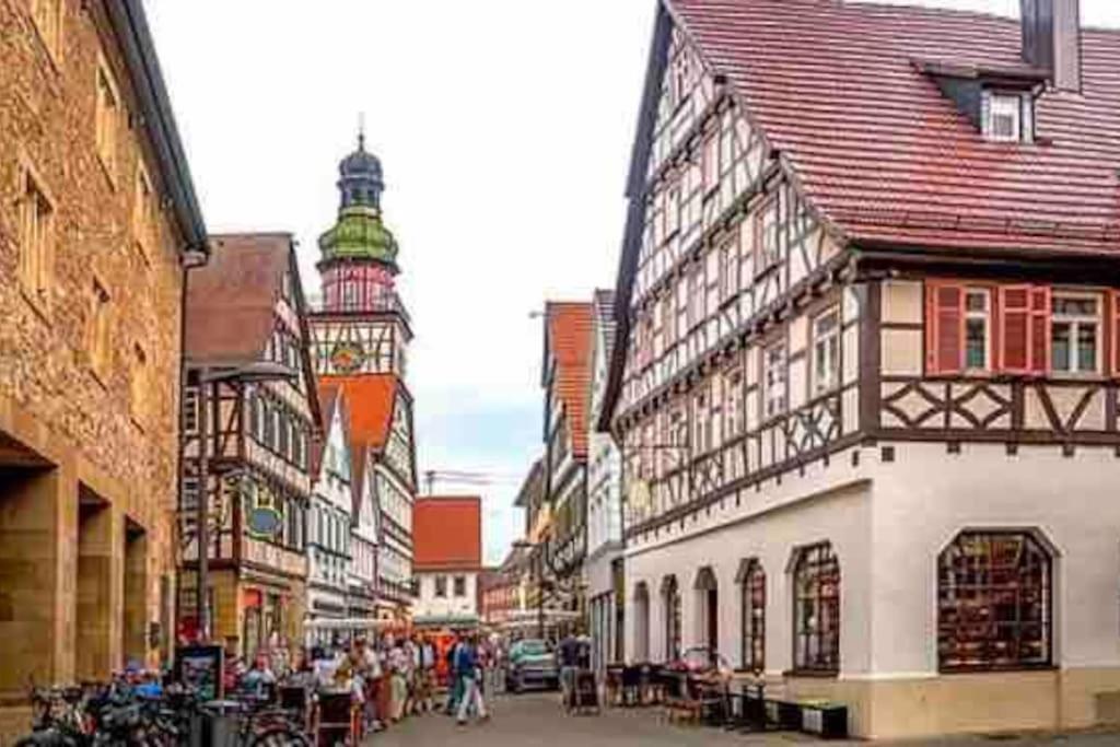 An Der A8 & Dennoch Stadtnah Kirchheim unter Teck Kültér fotó